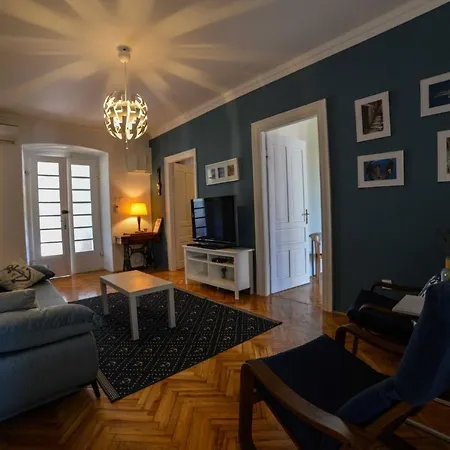 Apartman Oliva *