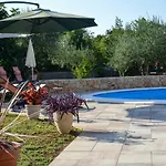 Oliva Apartament *